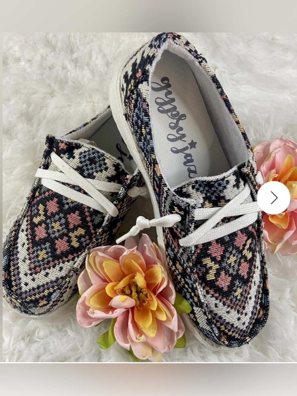 Gypsy Jazz Black Mato Women's Shoes
